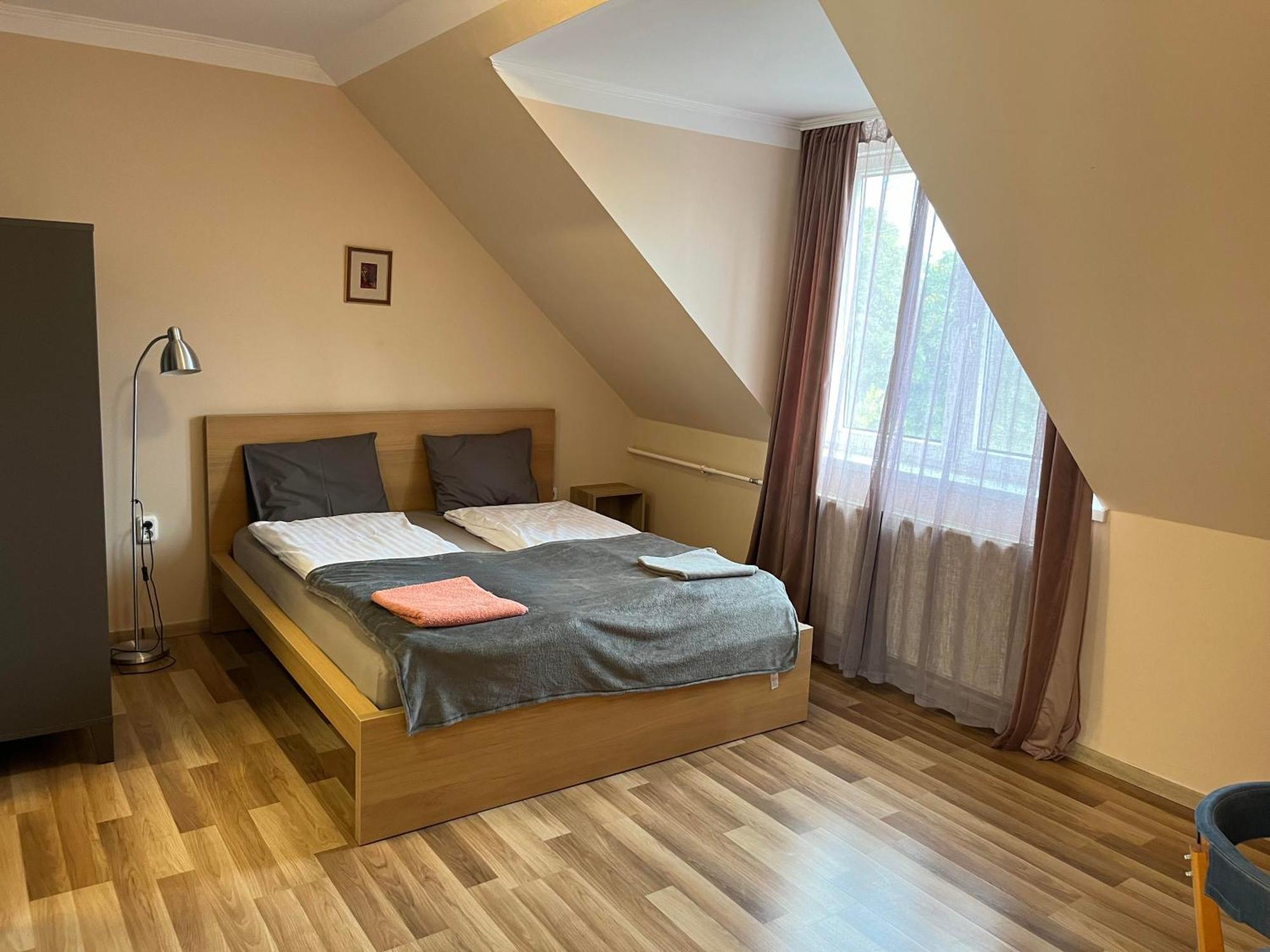 Petoefi Vendeghaz Hotell Eger Exteriör bild
