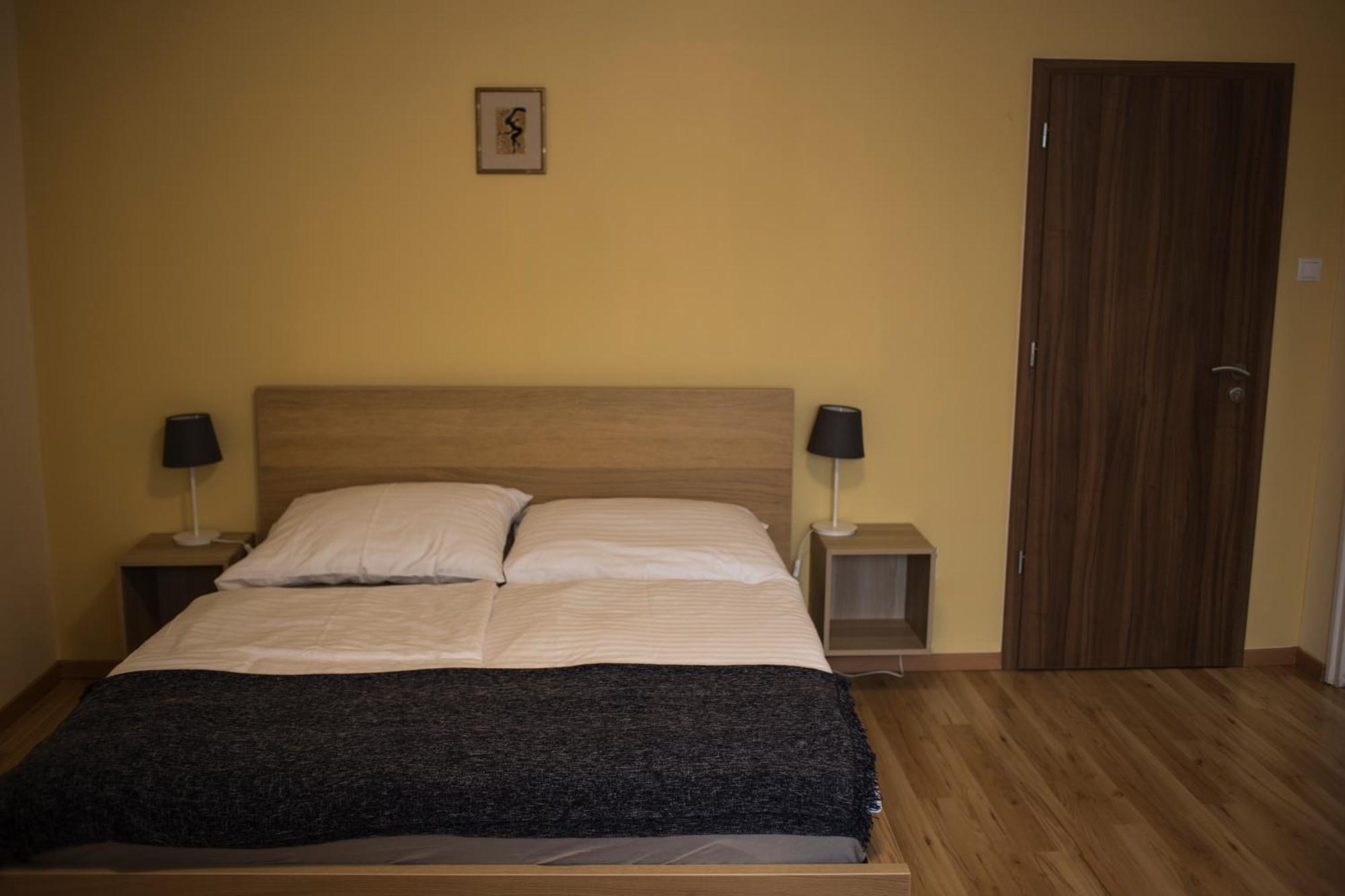 Petoefi Vendeghaz Hotell Eger Exteriör bild