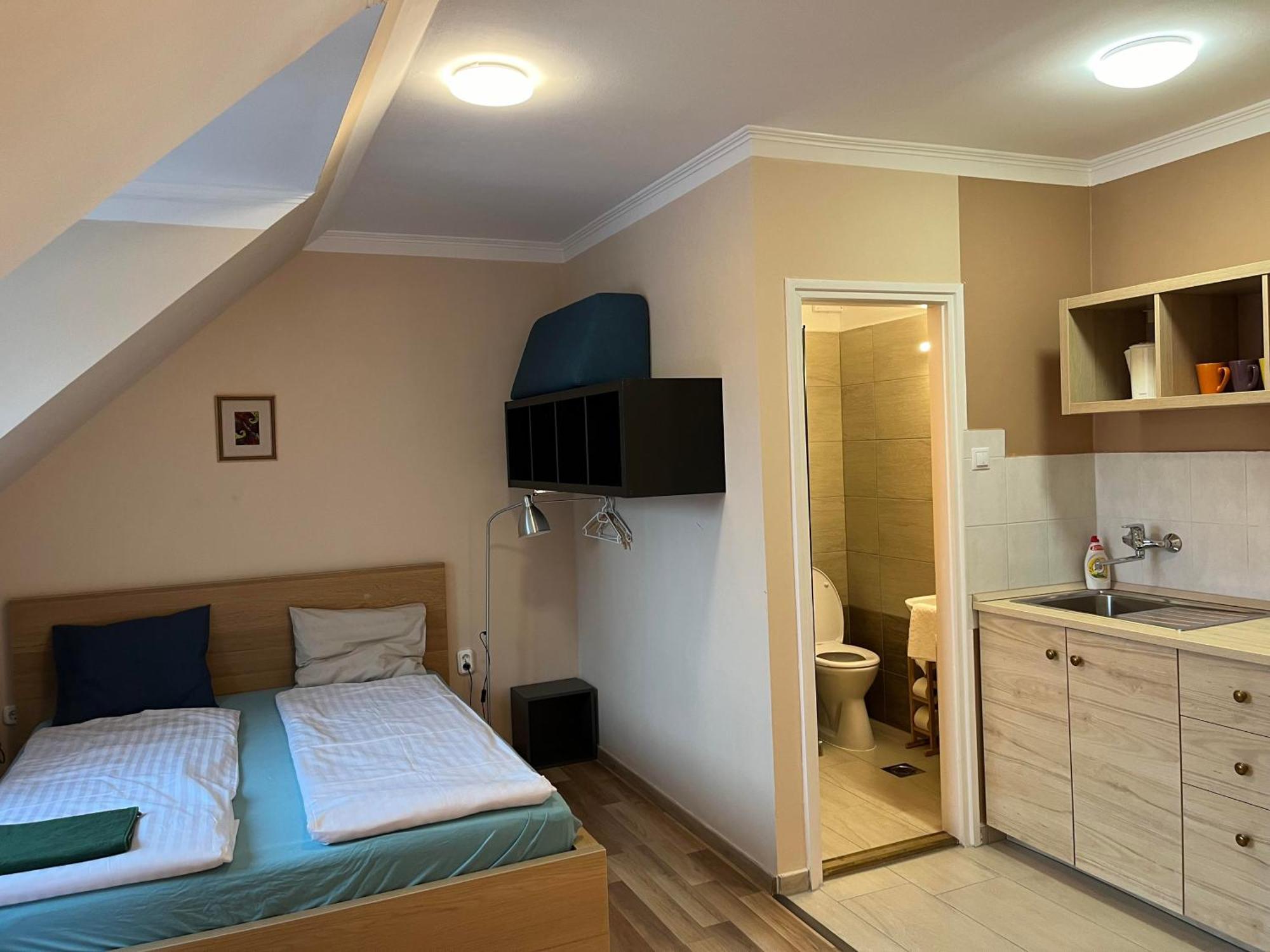 Petoefi Vendeghaz Hotell Eger Exteriör bild